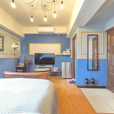 一中喵喵 有統編收據 Hotel ไถจง ภายนอก รูปภาพ
