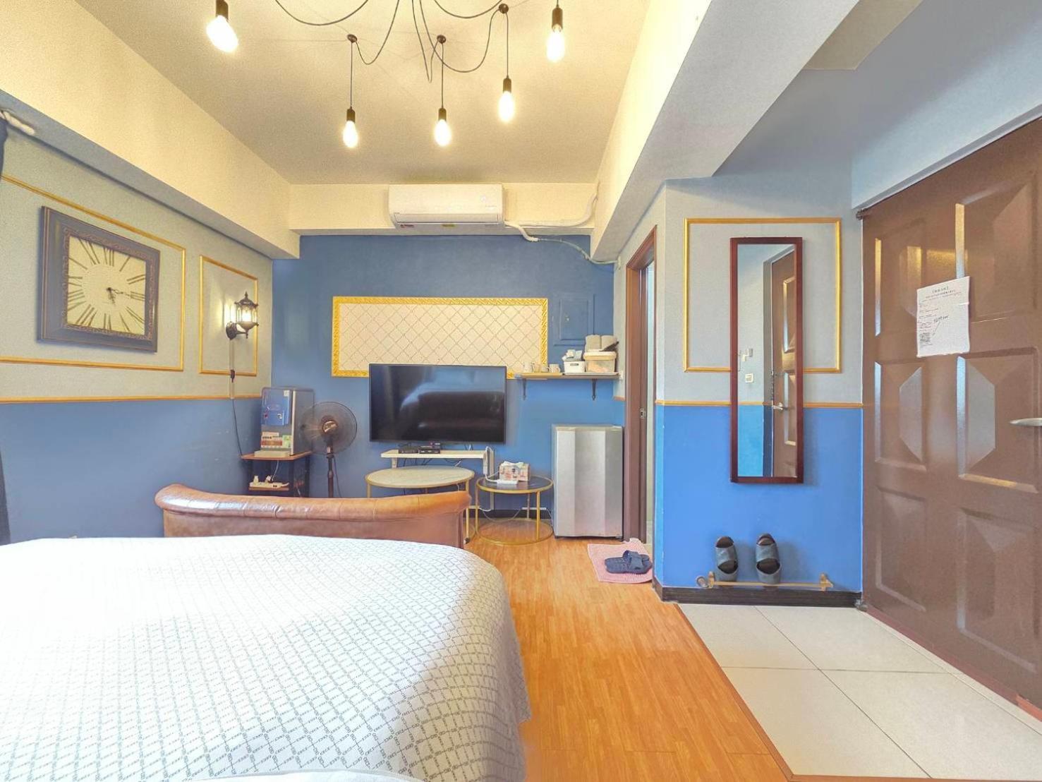 一中喵喵 有統編收據 Hotel ไถจง ภายนอก รูปภาพ